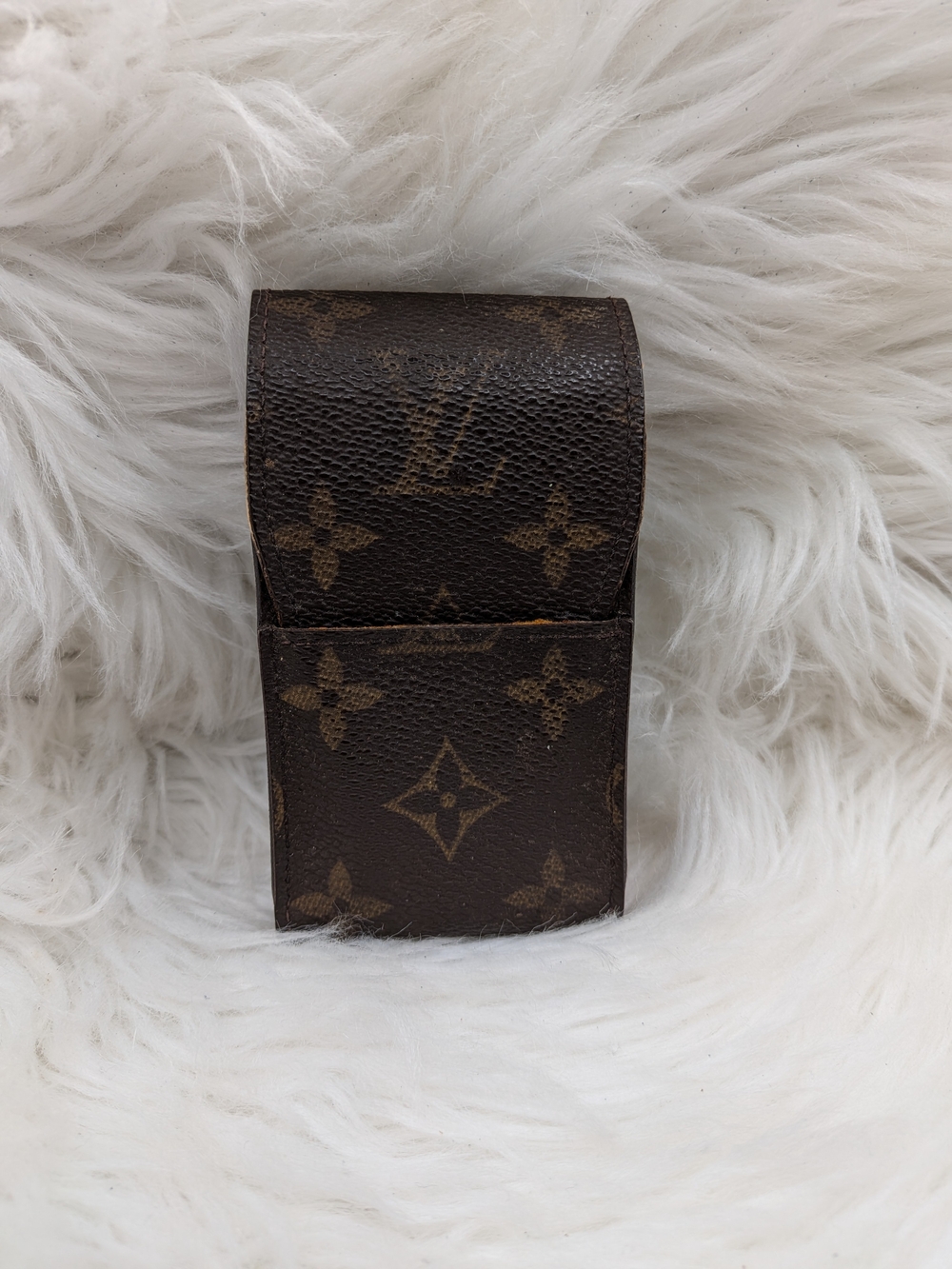 Louis Vuitton Phone Case Vintage Monogram Brown